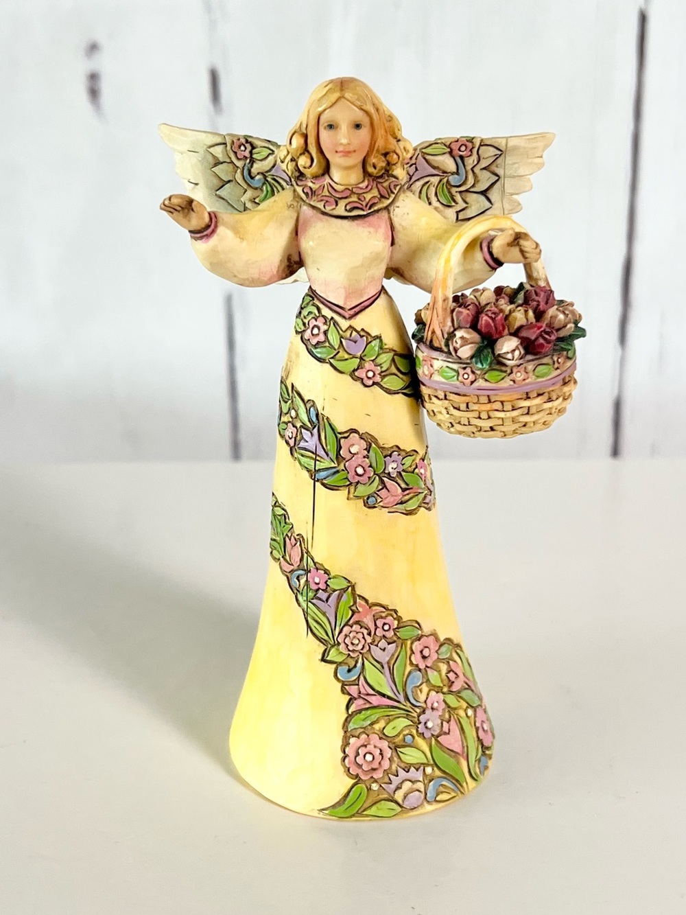 Jim Shore 2006 Heartwood Creek Peace in the Garden Angel Figurine #4007548